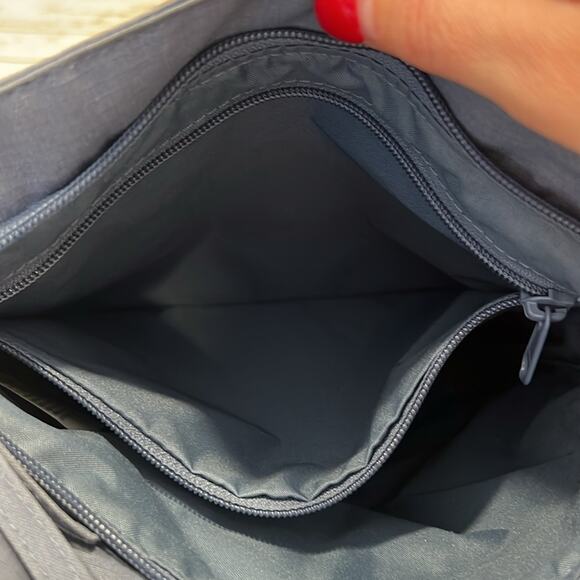 Dakine Jo Jo Crossbody Bag in Gray/Blue - Picture 12 of 14